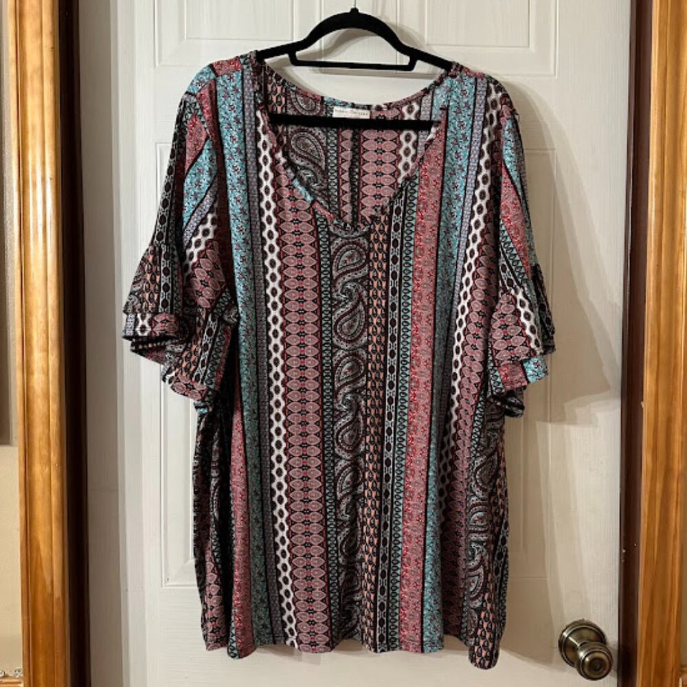 {Plus Size} Bobbie Brooks Blouse~ Size 3X~ Layered Flounce Sleeves~ Paisley (A9)